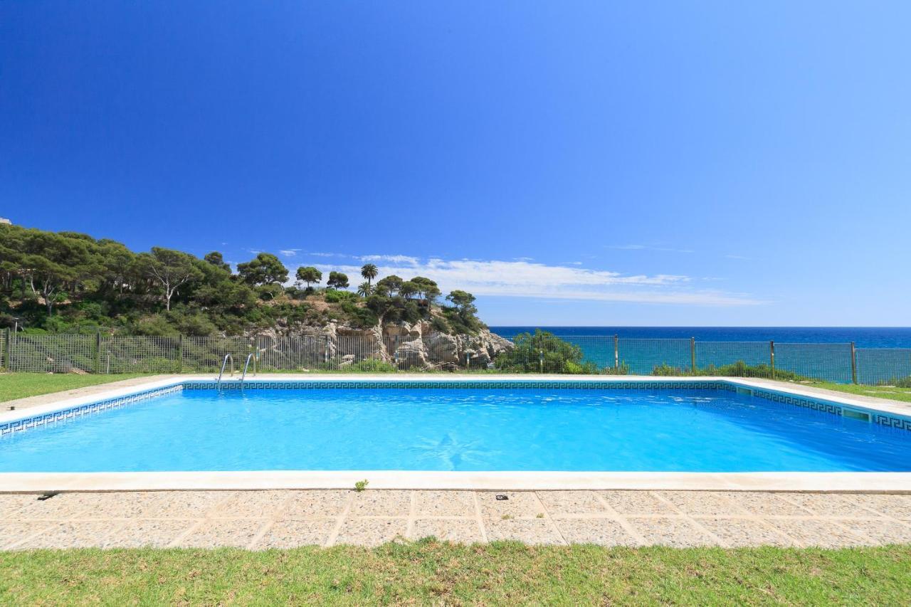 Uhc Arinsal Family Complex Apartment Salou Bagian luar foto