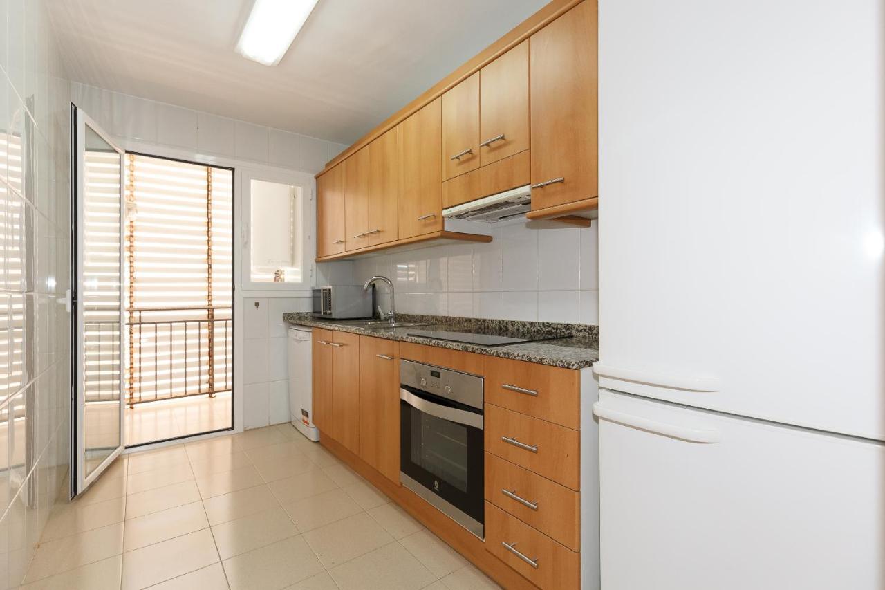 Uhc Arinsal Family Complex Apartment Salou Bagian luar foto