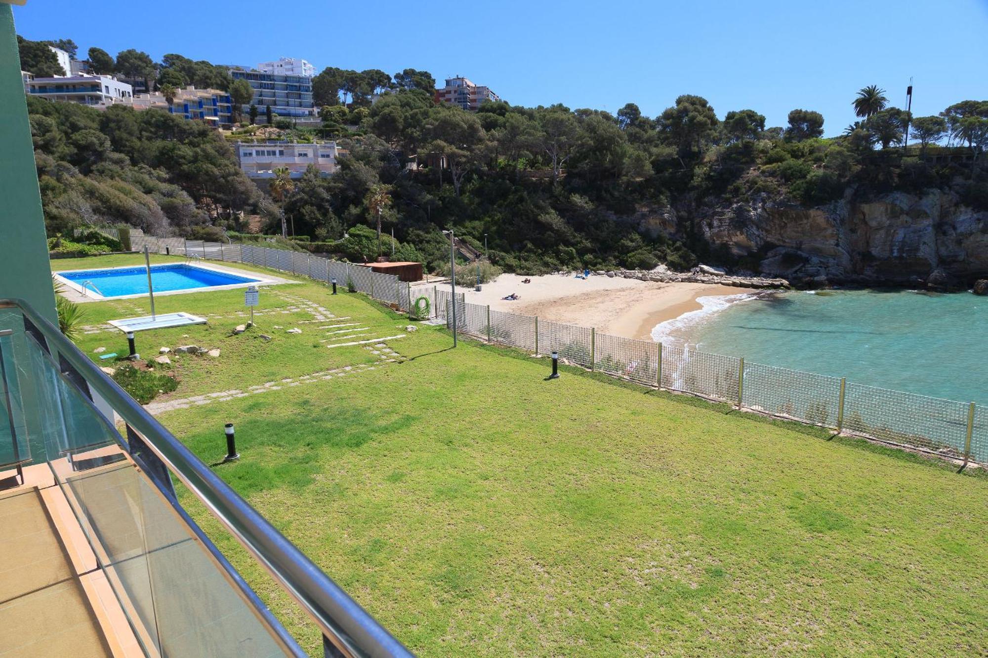 Uhc Arinsal Family Complex Apartment Salou Ruang foto